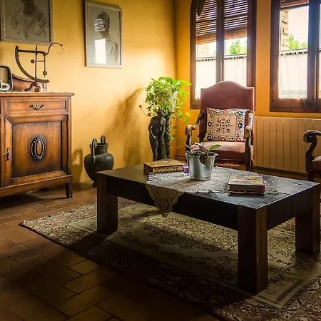 Charming Boutique Emporda