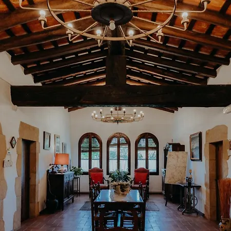Charming Boutique Emporda